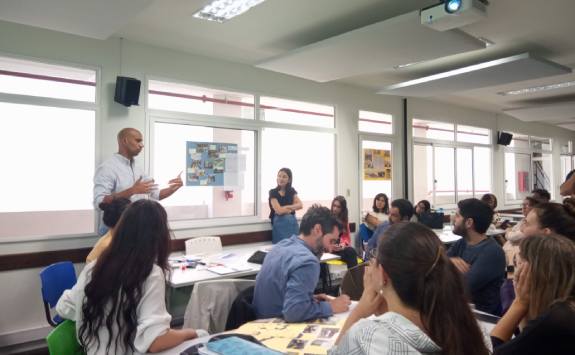 A group of people attending a workshop of collaborative approaches to school design 